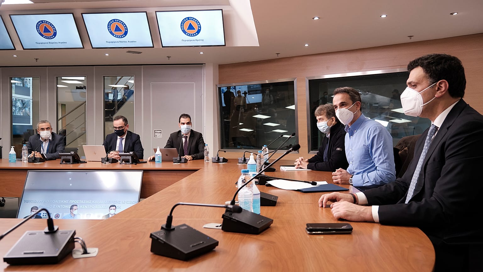 Σύσκεψη για τον εμβολιασμό υπό τον Κυριάκο Μητσοτάκη