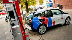 Norveç'te 2020'de elektikli araçların satışı tüm otomobillere oranla yüzde 54.3 olarak gerçekleşti.