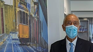 Presidente de Portugal realizou dois testes de urgência e foi liberado pela DGS