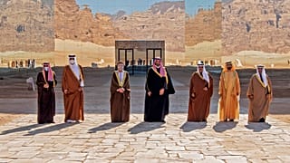 قبل الجلسة الافتتاحية للقمة 41 لمجلس التعاون الخليجي في مدينة العلا شمال غرب السعودية