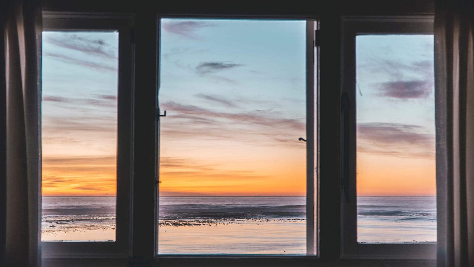 Window Swap lets you live vicariously through other people's windows