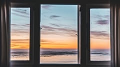 Window Swap lets you live vicariously through other people's windows