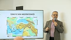 Prof. Dr. Naci Görür