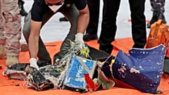 Авиакатастрофа в Индонезии: найдены обломки Boeing 737-500 