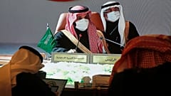 ولي العهد السعودي محمد بن سلمان خلال القمة الخليجية 