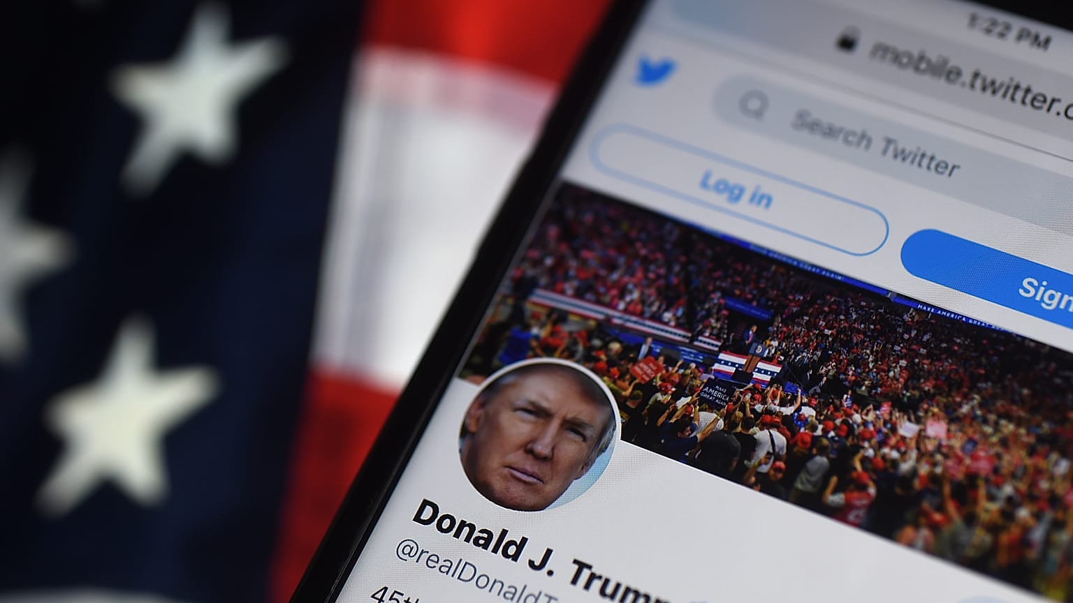 La suspension des comptes de Donald Trump marque un nouveau paradigme dans le secteur numérique