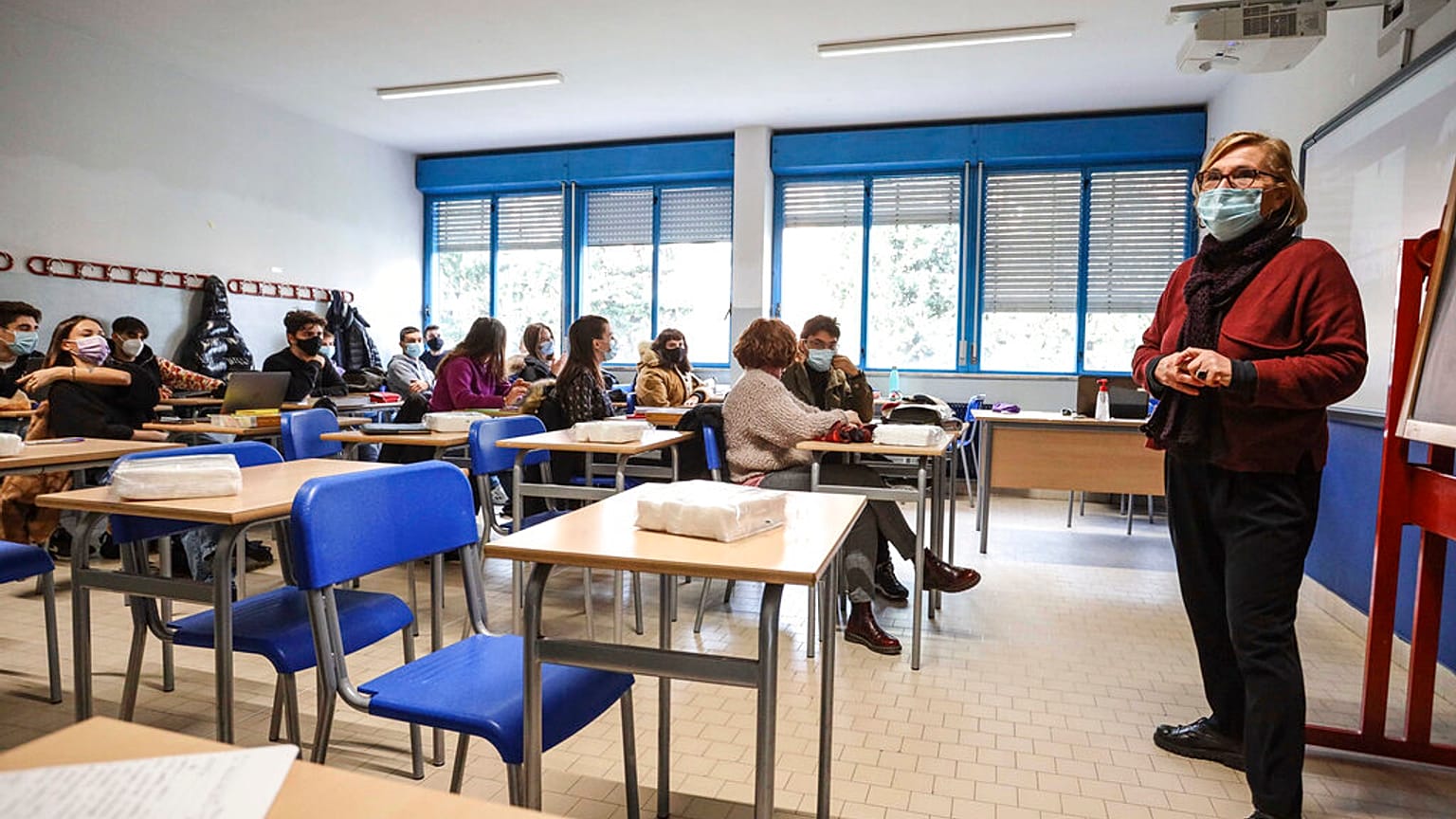 Virus Outbreak Italy Schools