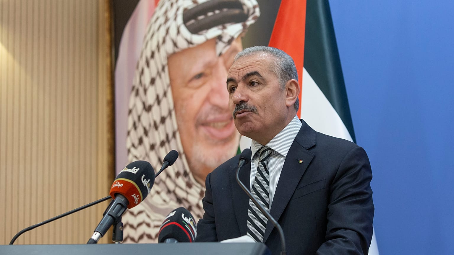 رئيس الوزراء الفلسطيني محمد اشتية