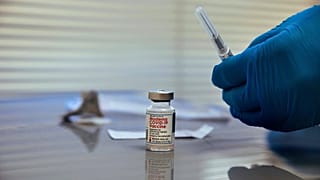 Moderna vaccine covid-19