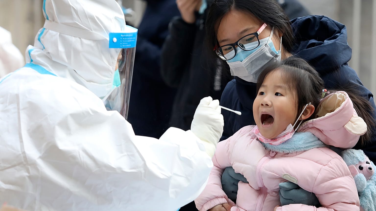Cina, la provincia di Hebei ancora in quarantena: e l'Oms va a controllare a Wuhan