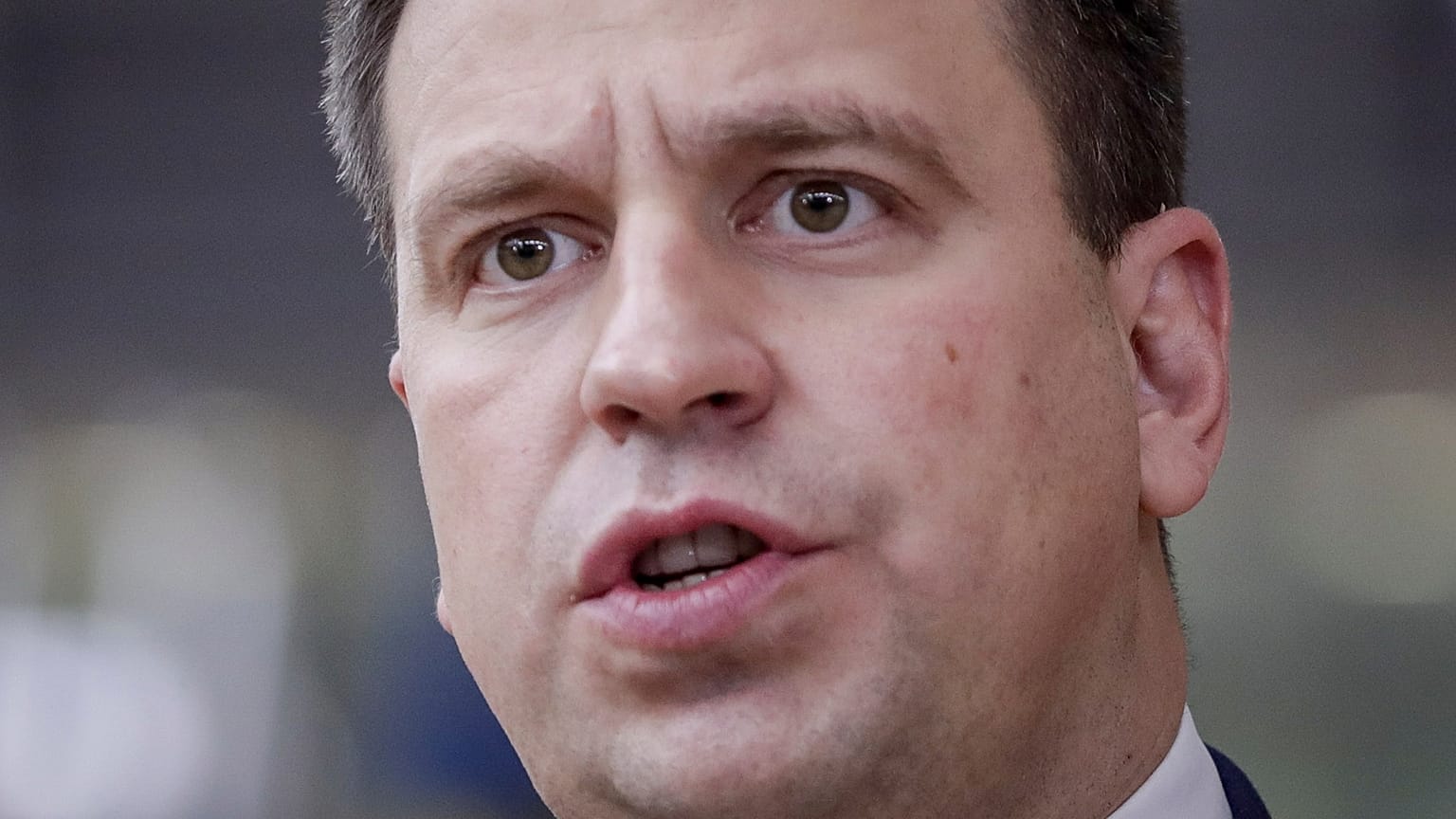 Dimite el primer ministro de Estonia