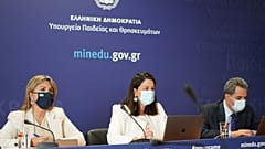 Η ηγεσία του Υπουργείου Παιδείας κατά την παρουσίαση του ν/σ για την τριτοβάθμια εκπαίδευση