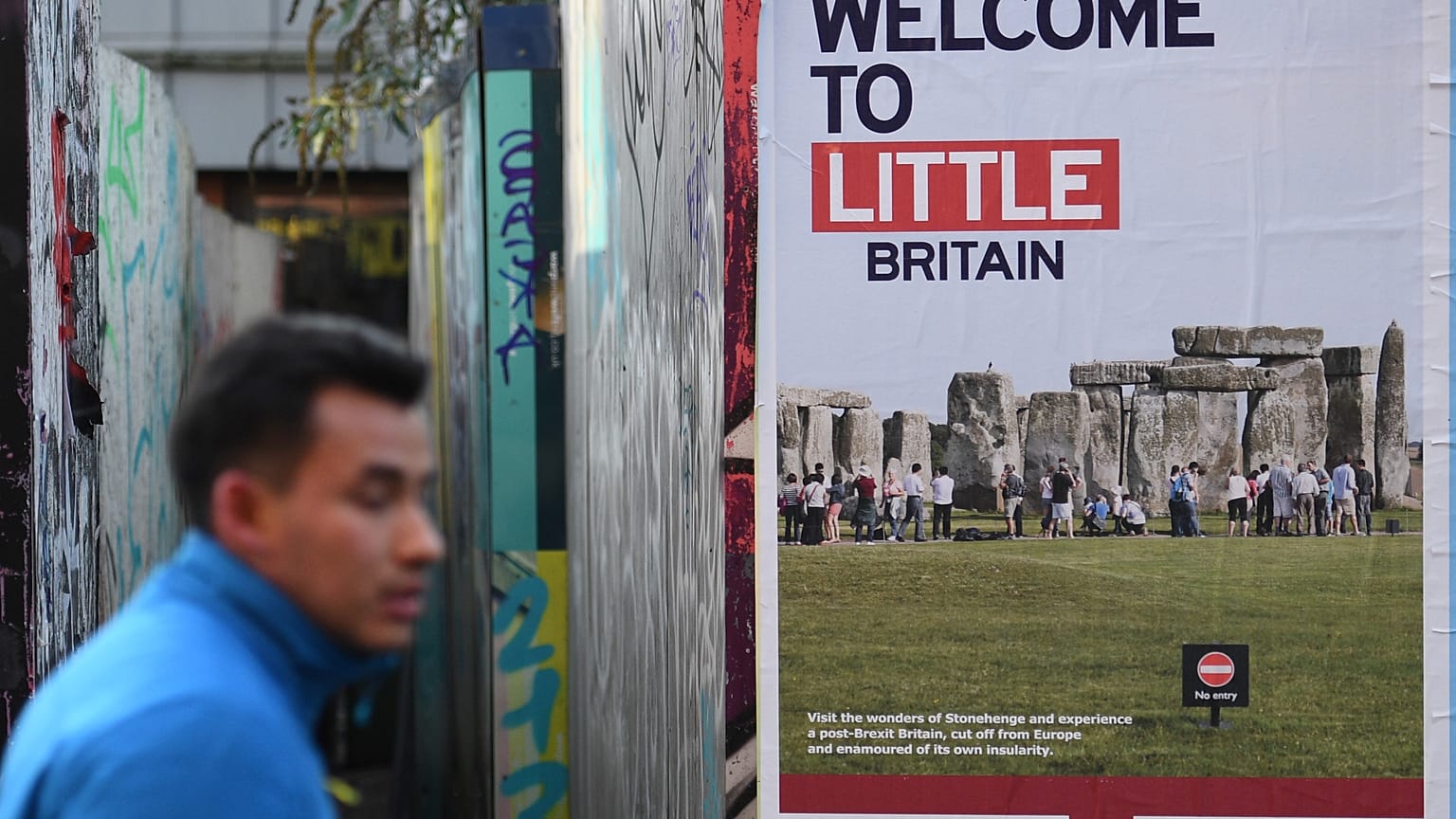 "Nous continuerons à prendre notre temps pour lire avec attention" l’accord sur le Brexit