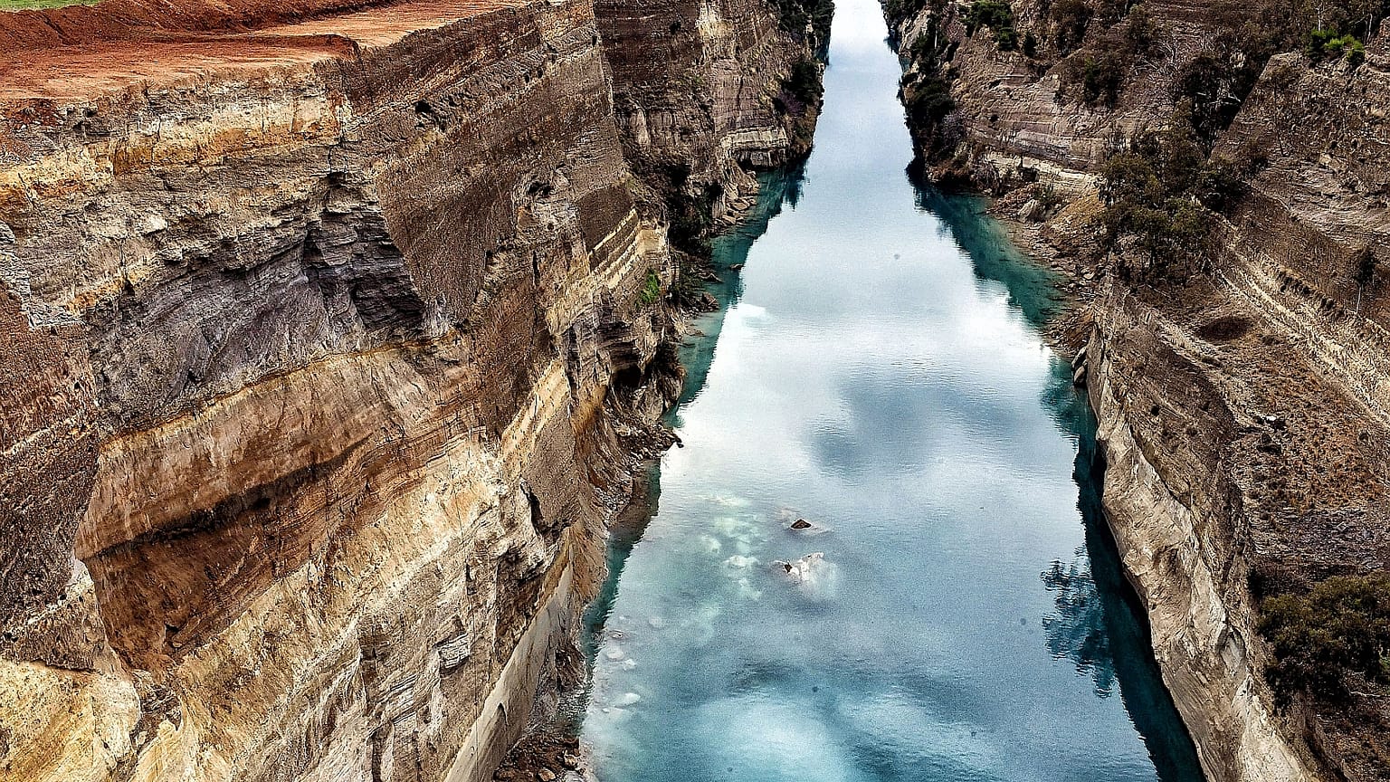 Κατολίσθηση στην Διώρυγα της Κορίνθου 