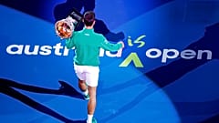 Avustralya Açık'ta 2020'de şampiyon olan Sırp tenisçi Novak Djokovic.