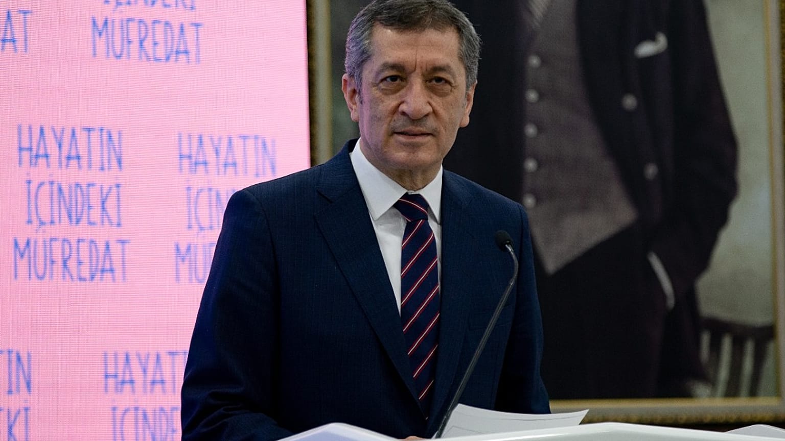 Milli Eğitim Bakanı Ziya Selçuk