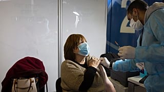 Israel vaccination