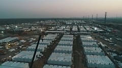 موقع حجر صحي هائل قيد الإنشاء في الصين