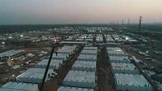 موقع حجر صحي هائل قيد الإنشاء في الصين