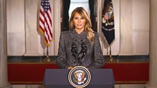 السيدة الأولى الأمريكية السابقة ميلانيا ترامب