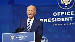 Der designierte Präsident Joe Biden nominiert den pensionierten Armeegeneral Lloyd Austin als Verteidigungsminister.
