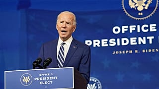 Der designierte Präsident Joe Biden nominiert den pensionierten Armeegeneral Lloyd Austin als Verteidigungsminister.