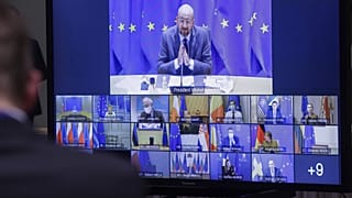 EU-Gipfel rät von Reisen ab, Grenzen bleiben aber offen