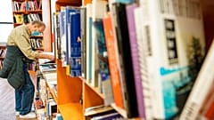 Βιβλία για αναγνώστες με προβλήματα όρασης