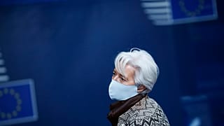Lelassult az eurózóna gazdasága a járványügyi intézkedések miatt 