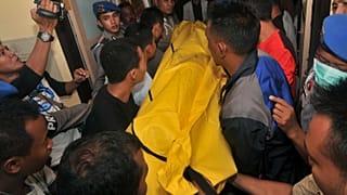 صورة من الارشيف