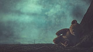 اذیت و آزار جنسی در دوره کودکی