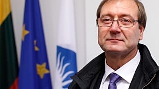 FILE 2012