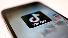 TikTok auf einem Handy