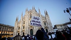 Corona-Panne und Zoff um rote Zone: Lombardei aus Versehen im Lockdown