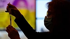 غعداد لقاح موديرنا كوفيدـ19 في بنسلفينيا. 2020/12/29