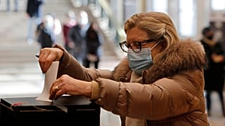 Πορτογαλία - Εκλογές: Θρίαμβος για τον Σόουζα