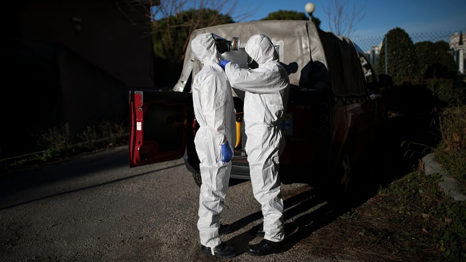 Virus outbreak France
