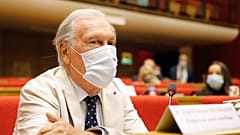 Jean-Francois Delfraissy, President of Scientific Council, looks on prior to hearing at inquiry into how authorities handled COVID-19 crisis. Sept. 15, 2020.