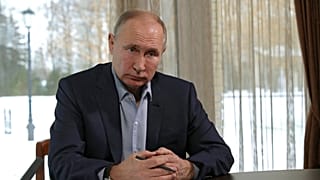 Rusya Devlet Başkanı Vladimir Putin, Karadeniz'de lüks bir saray sahibi olduğu iddiaları için 'montaj' dedi