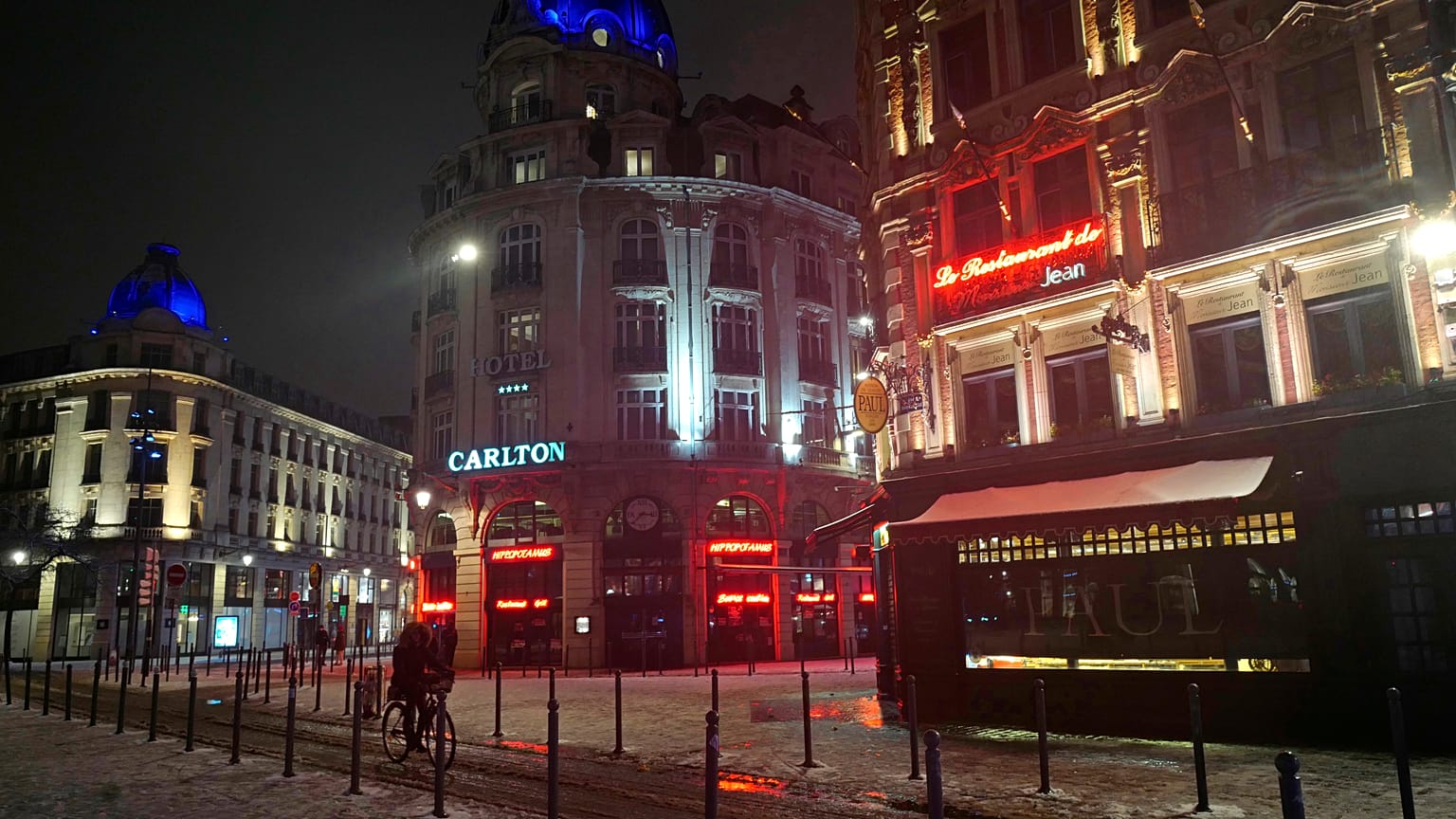 La ville de Lille vidée de ses passants, dans le nord de la France, le 16 janvier 2021
