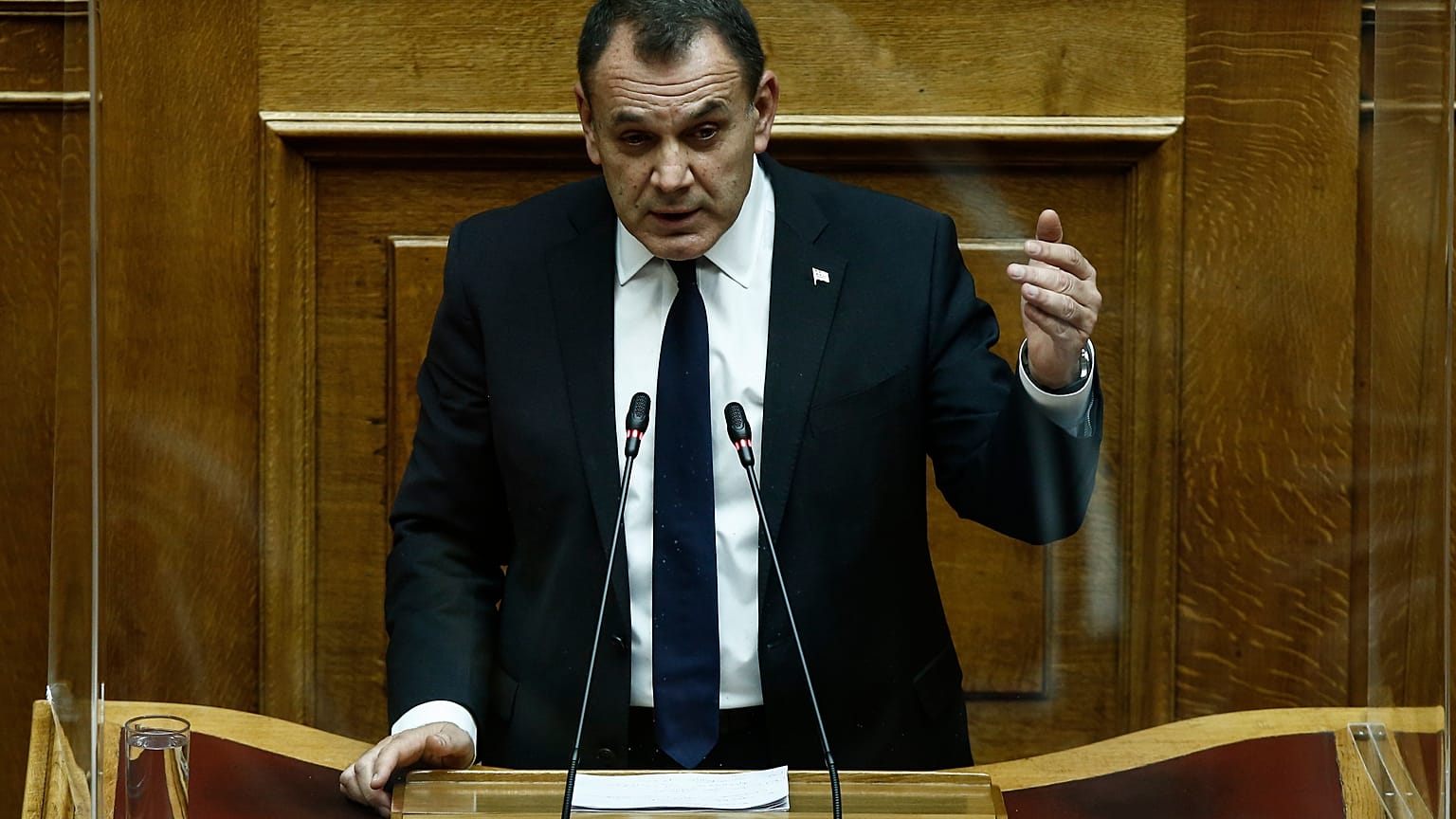 Ο υπουργός Εθνικής Άμυνας