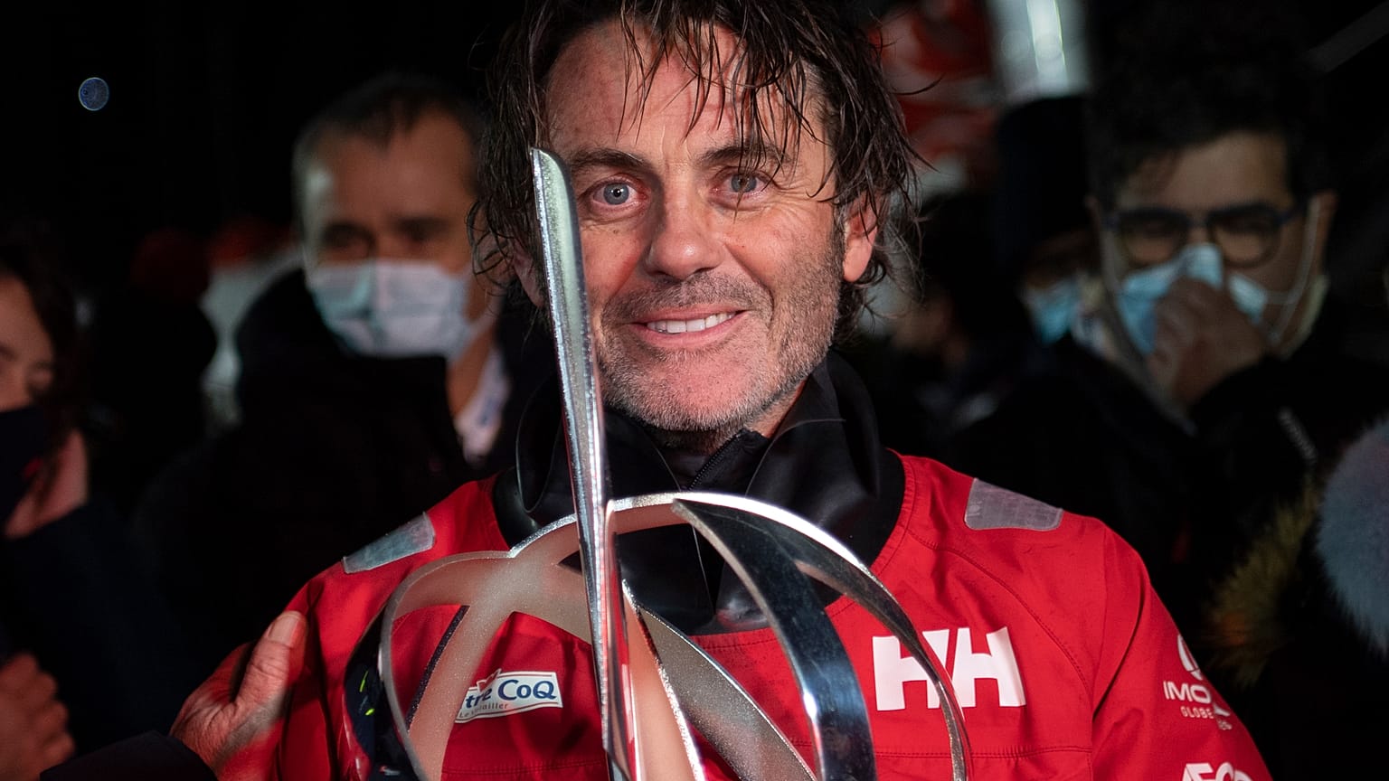Vendée Globe: Μεγάλη νίκη για τον Γιανίκ Μπεσταβάν