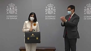 Carolina Darias recibe la cartera de Sanidad