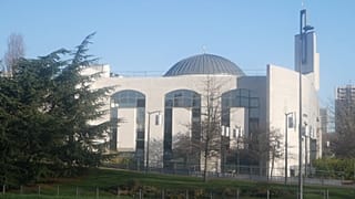 Fransa'da bir cami