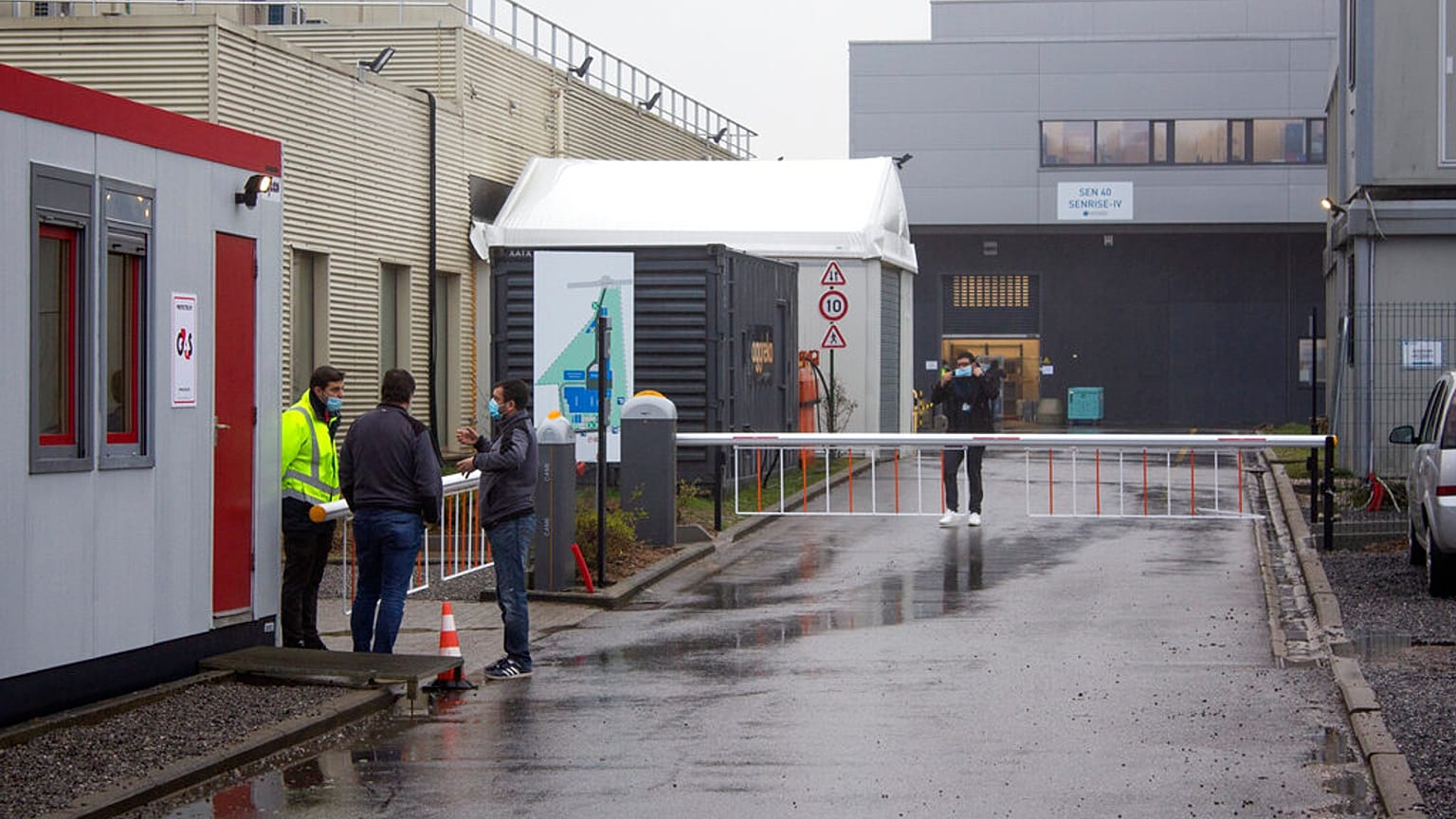 Retards d'AstraZeneca : l'UE ordonne l'inspection de l'usine belge