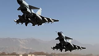 Çin'in geliştirdiği J-10 savaş uçakları geçtiğimiz hafta Tayvan hava sahasına girdi.