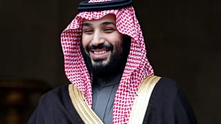 Il principe ereditario saudita Mohammad Bin Salman ricevuto nel 2018 a Parigi. L'Arabia Saudita è stato il più grande importatore di armi al mondo (2015-19)
