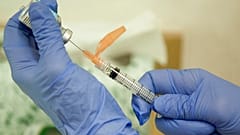 Vaccine 