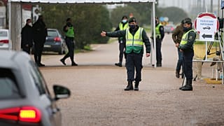 Portugal cierra la frontera con España para evitar la propagación de las cepas de COVID-19