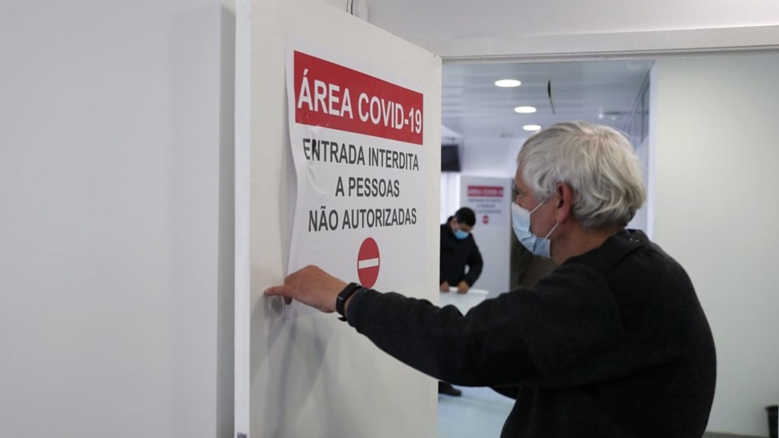 Covid-19 : l'Autriche offre son aide au Portugal débordé par la crise